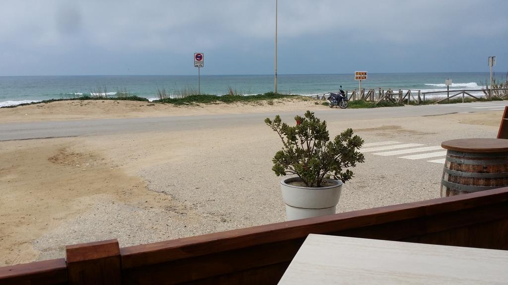 Hostal El Alferez Vejer de la Frontera Esterno foto