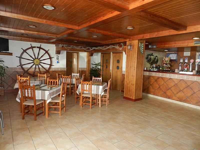 Hostal El Alferez Vejer de la Frontera Esterno foto